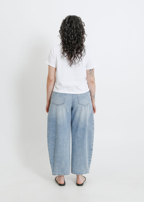 ESSEX JEAN / LIGHT INDIGO