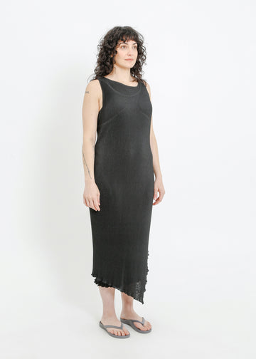 WILLOW PLEAT DRESS / BLACK