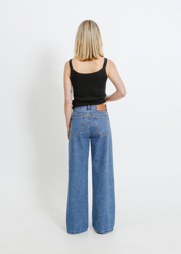 CHEVY JEAN / MEDIUM INDIGO