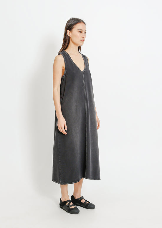 ELENA DENIM PINAFORE / WASHED BLACK