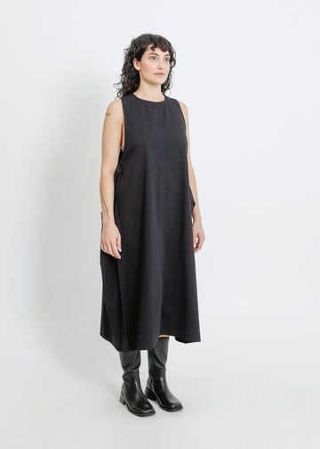 Archer Pinafore / Black