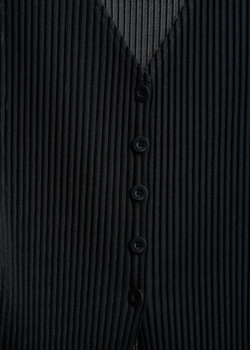 Leonie Pleat Vest / Black