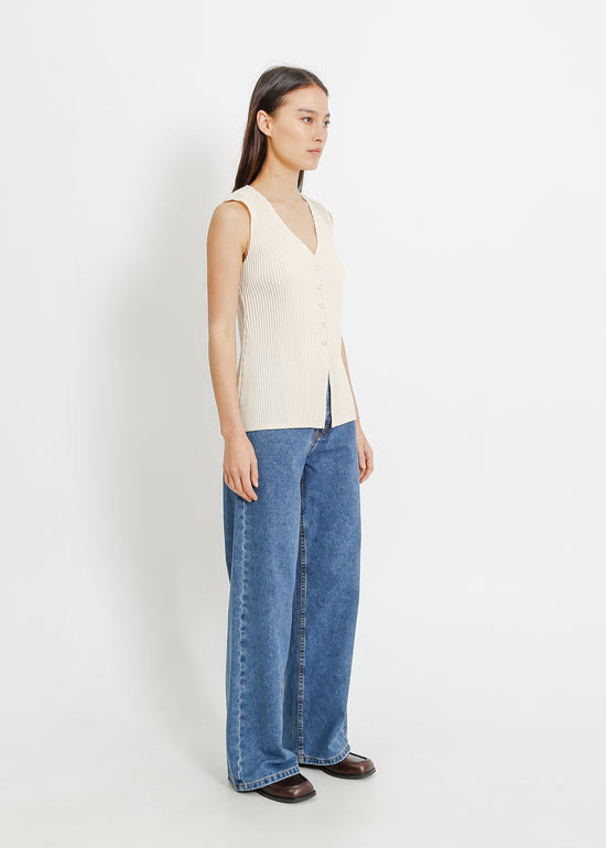 Leonie Pleat Vest / Cream