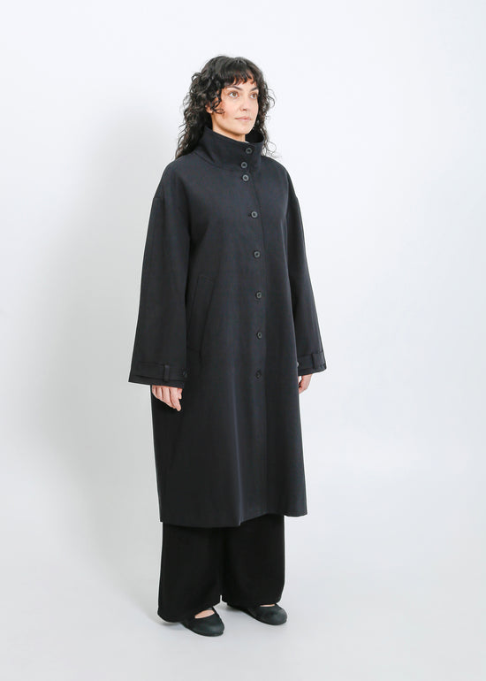 Lindus Coat / Black