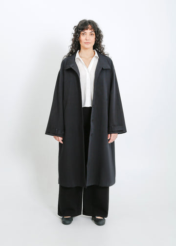 Lindus Coat / Black