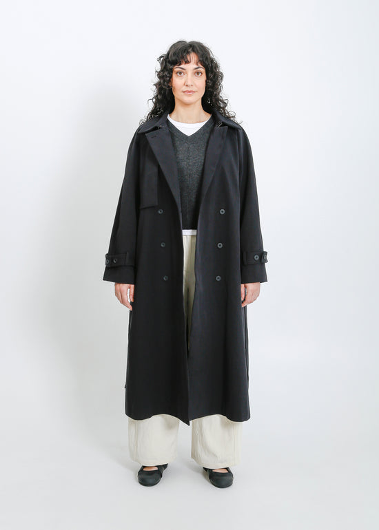 Julius Trench / Black