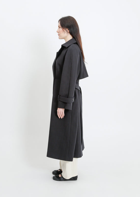 Julius Trench / Black