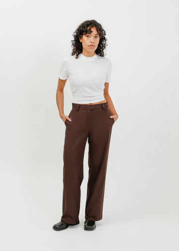 Nita Pant / Espresso
