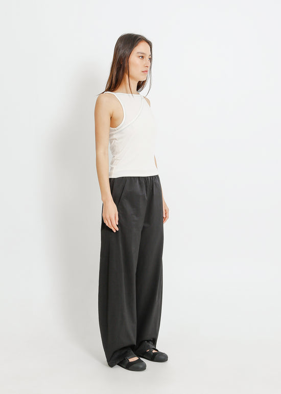 Isaiah Pant / Black