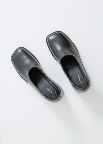 LEIA HEEL / BLACK