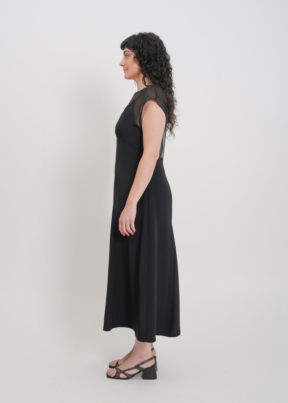 Holden Backless Dress / Black - 
Black (image 9)