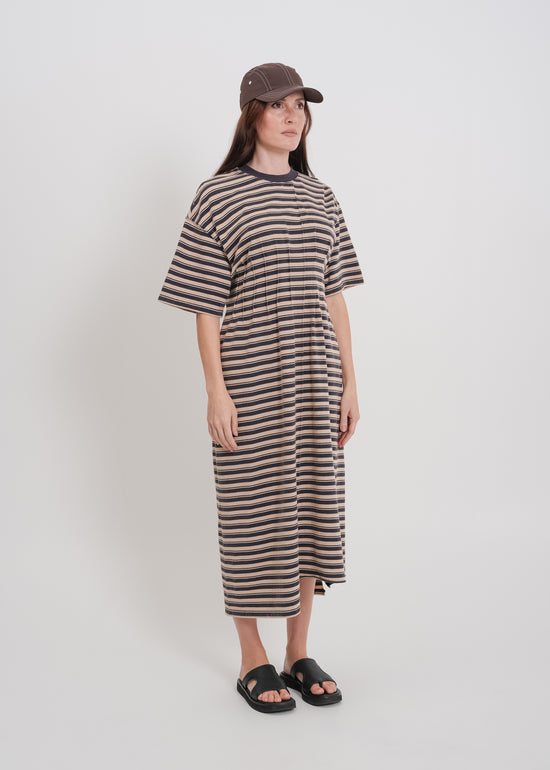 Mariette Tee Dress / Beige-Navy