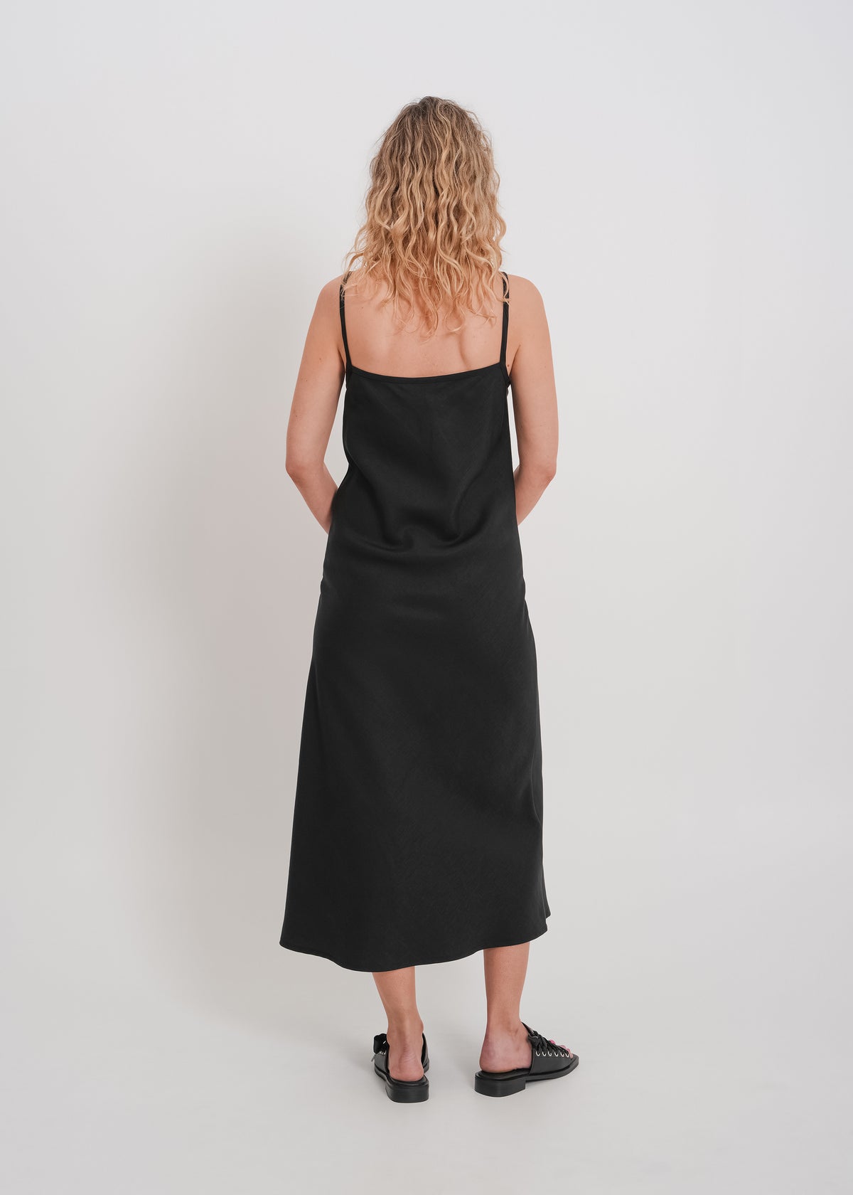 Helena Dress / Black - 
Black (image 4)