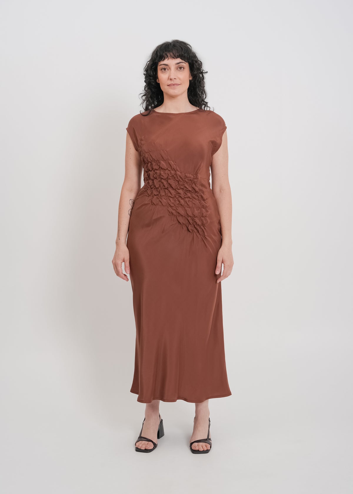 Arlo Dress / Chocolate - 
Chocolate (image 6)