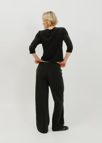 Gwyneth 3/4 Sleeve Tee / Black