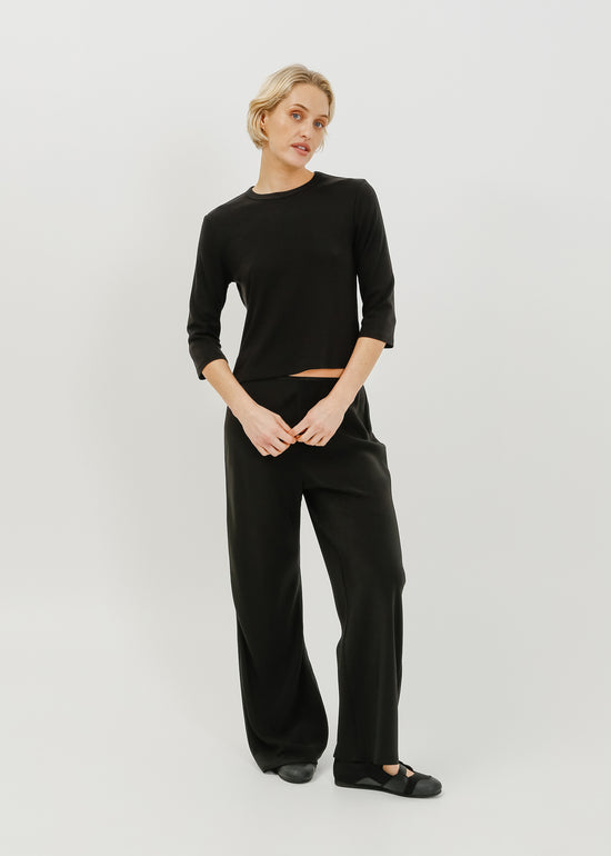 Gwyneth 3/4 Sleeve Tee / Black