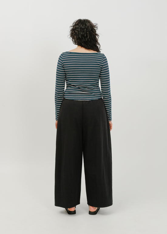 Jae Long Sleeve Top / Navy-White-Green