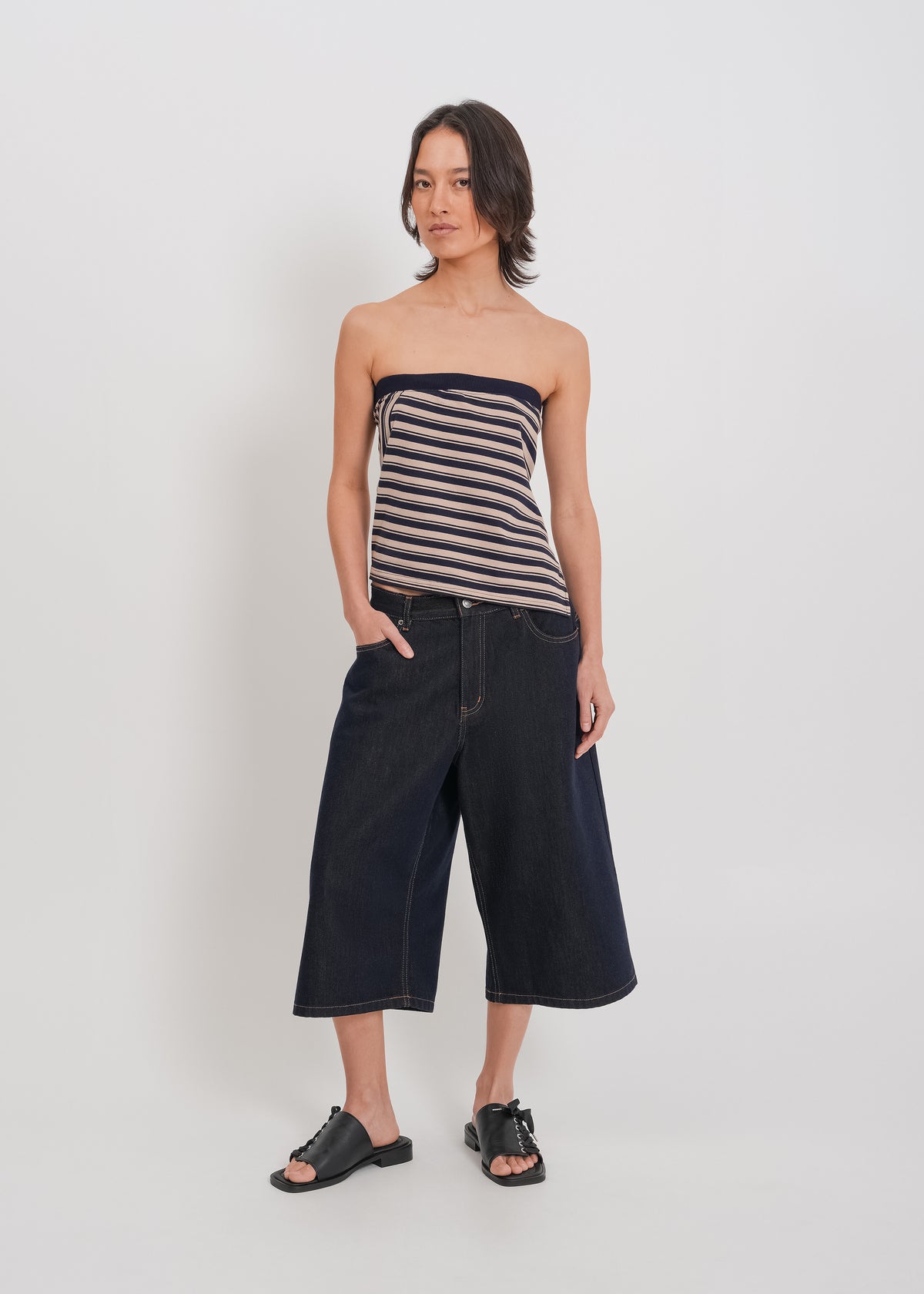 Amber Strapless Top / Beige-Navy - 
Beige Navy (image 1)