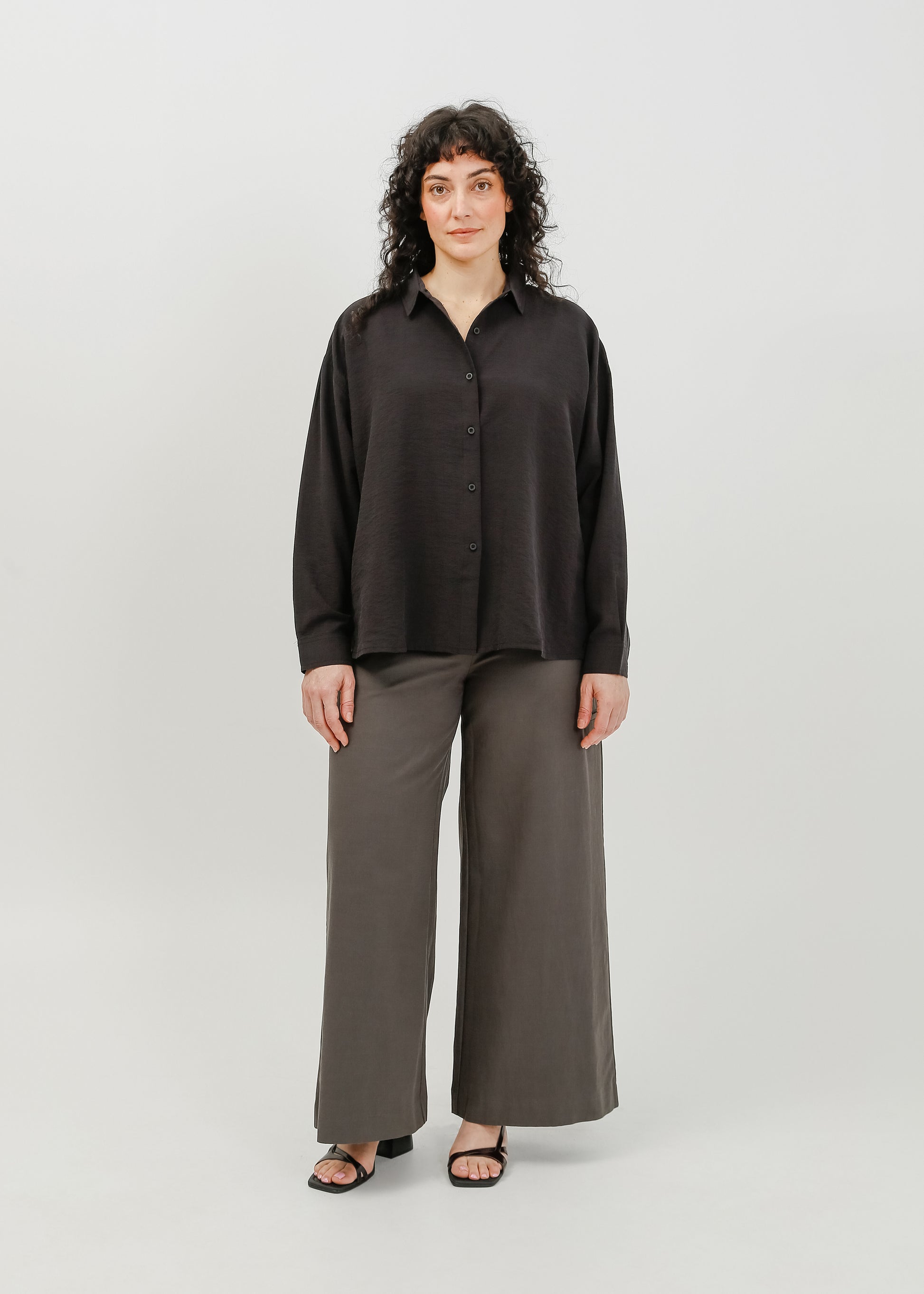 Tobias Shirt / Black - 
Black (image 1)