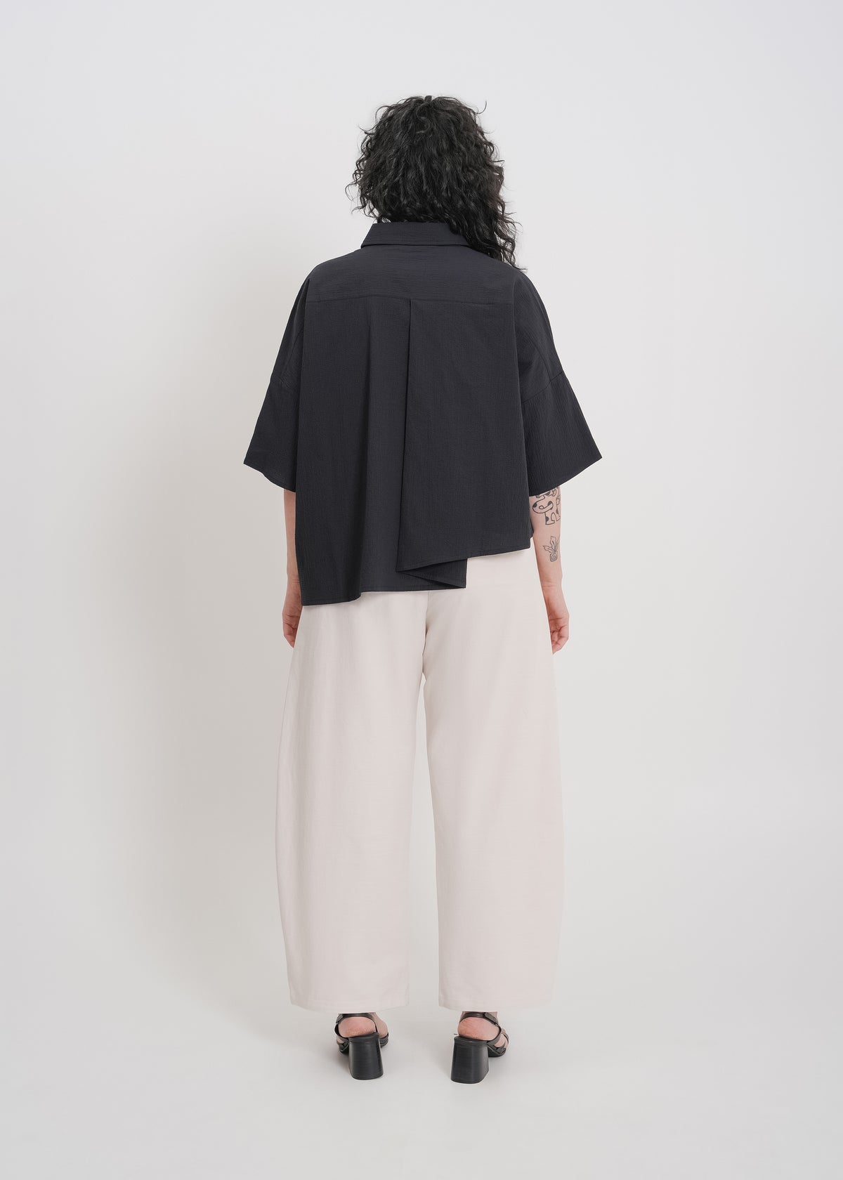 Misty Shirt / Black - 
Black (image 9)
