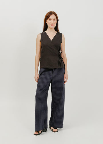 Ellen Wrap Top / Black