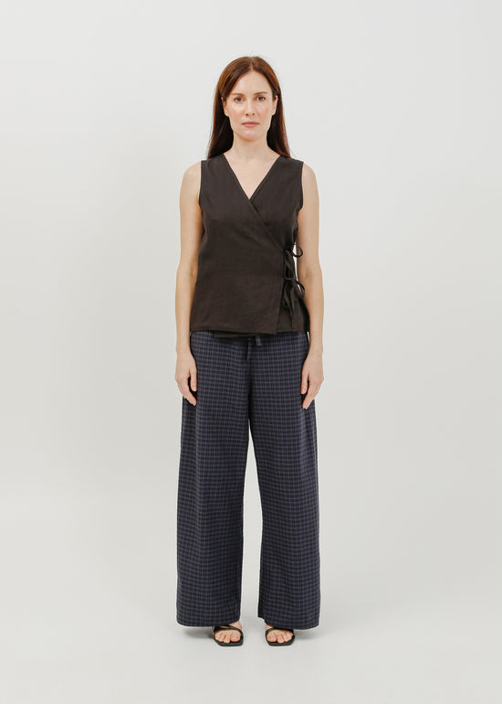 Ellen Wrap Top / Black