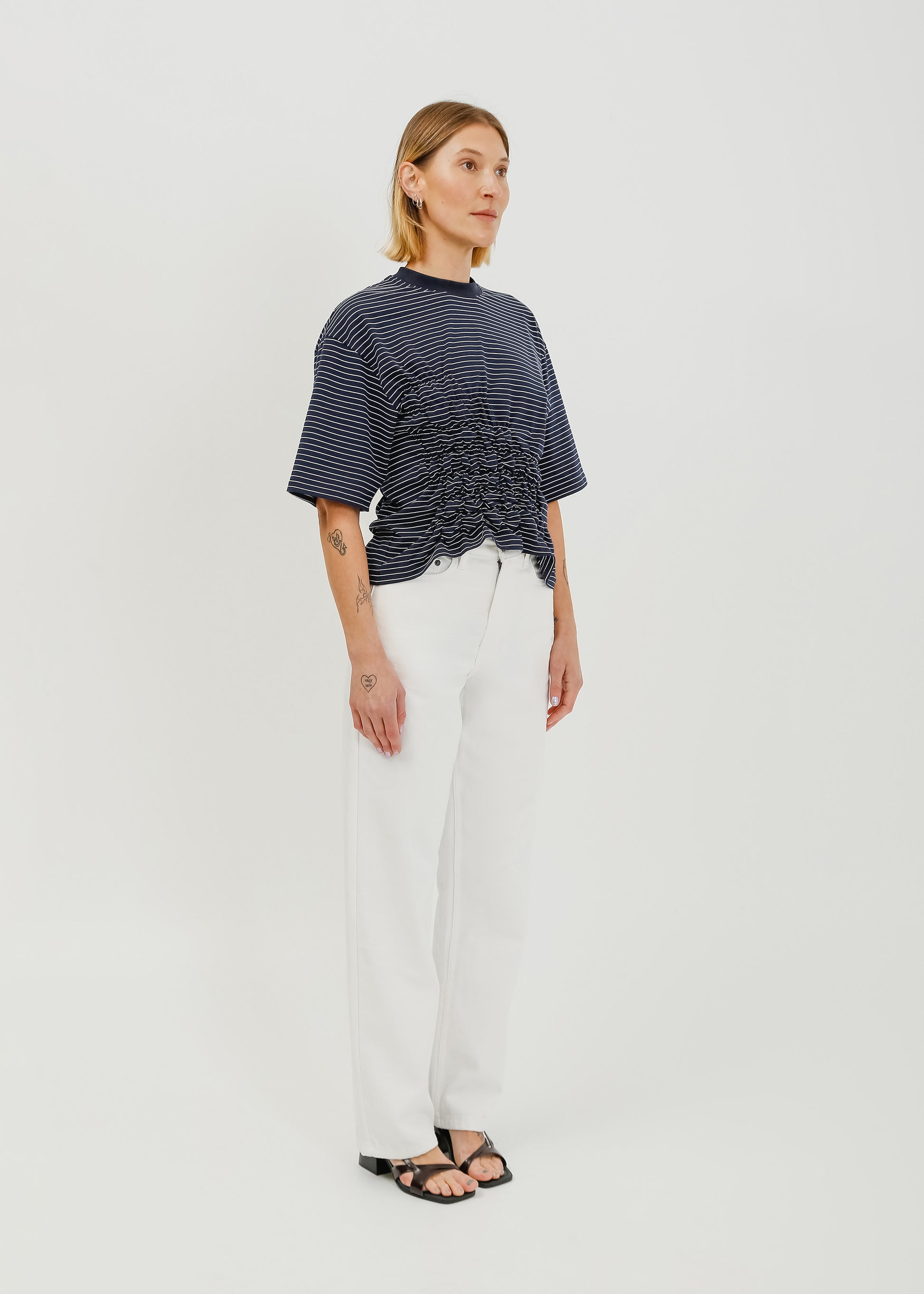 Juniper Tee / Navy-White - 
Navy White (image 2)