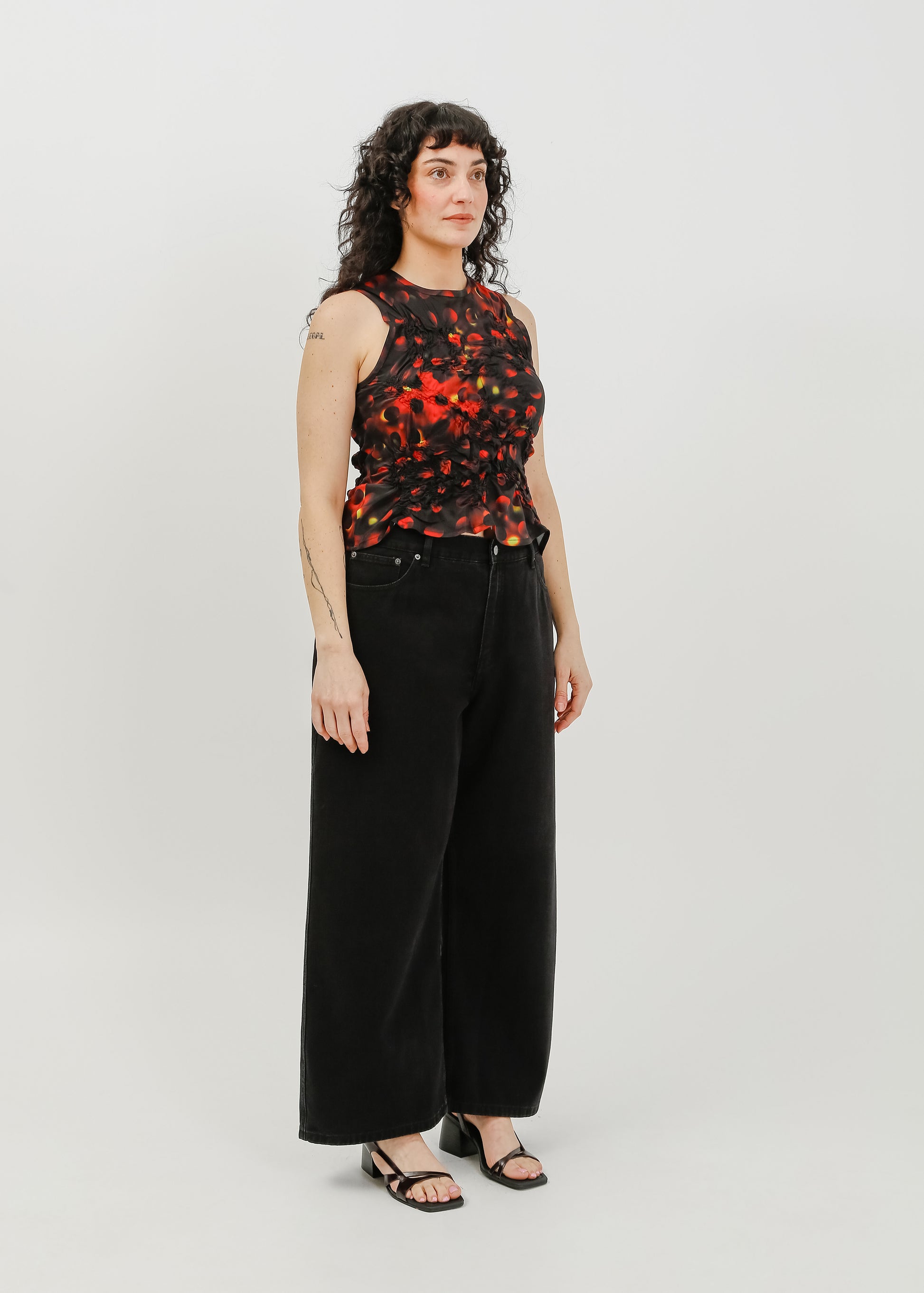 Fallon Top / Solar Noir - 
Solar Noir (image 2)