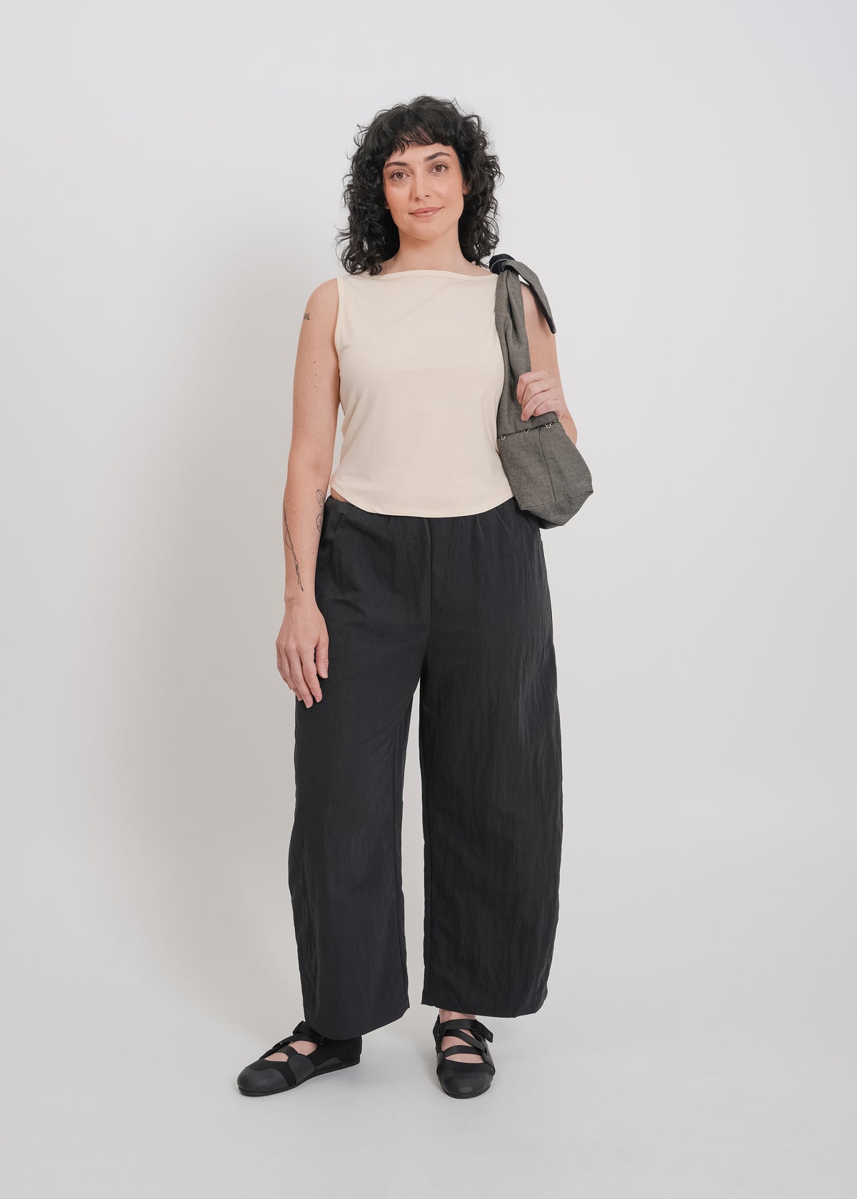 Christian Pant / Black - 
Black (image 10)
