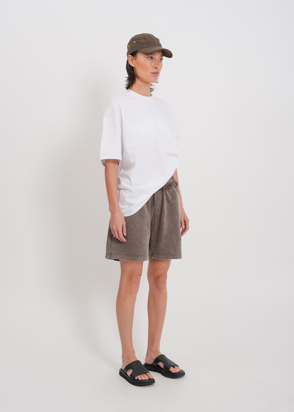 Arwen Short / Washed Khaki - 
Washed Khaki (image 2)