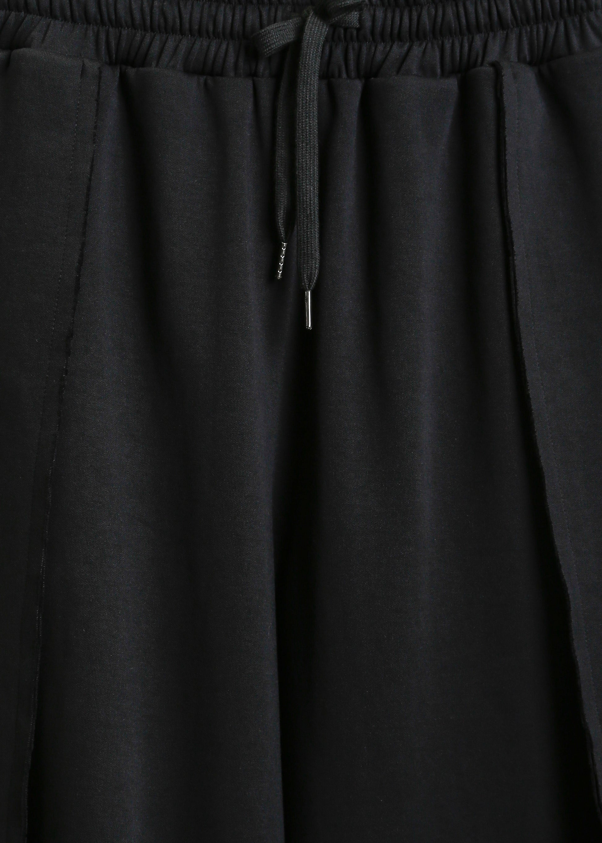 Cyrus Short / Black - 
Black (image 6)