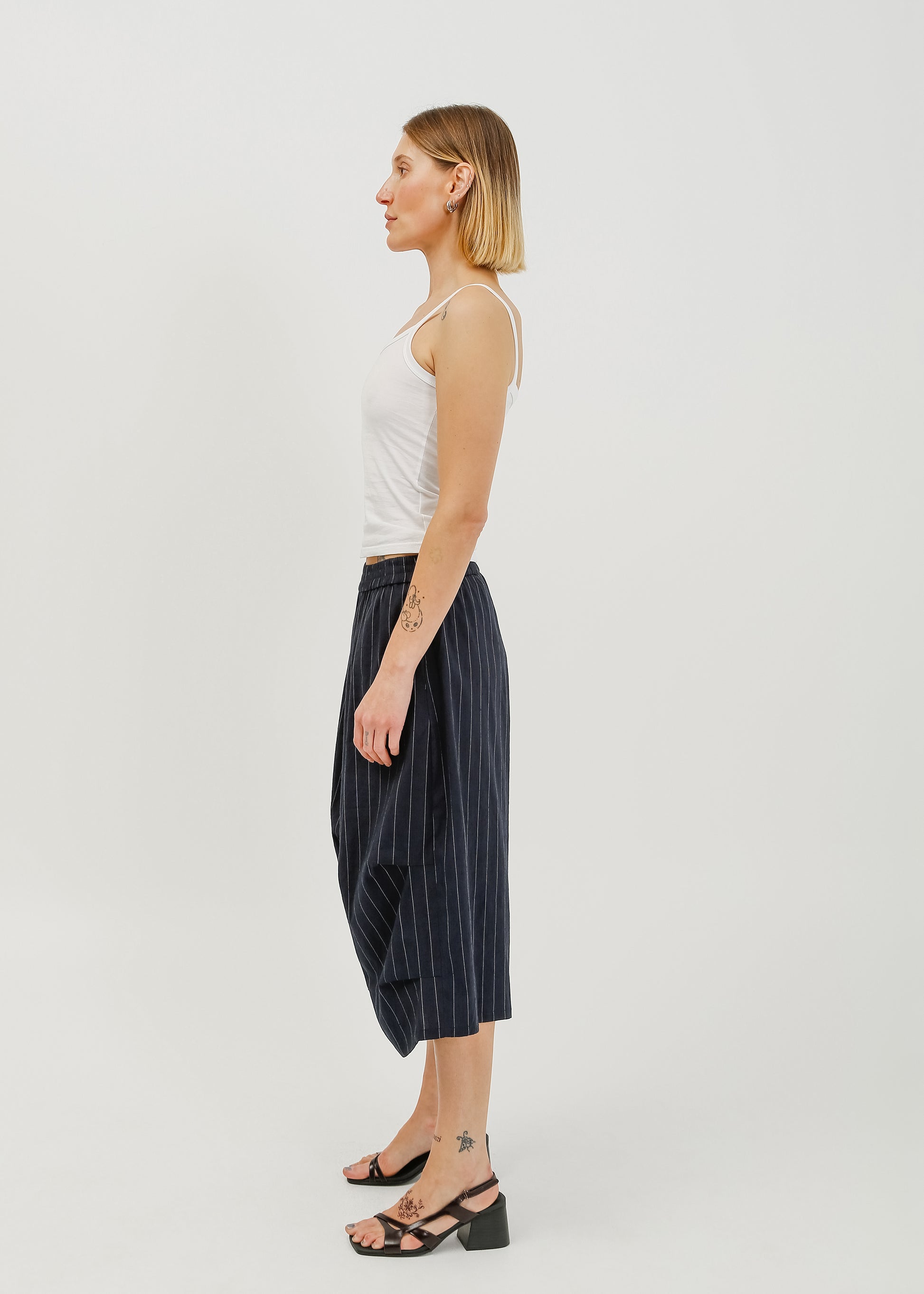Waylon Short / Navy-White - 
Navy White (image 3)
