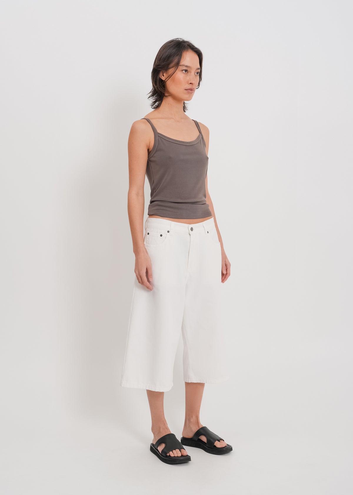 Sullivan Denim Short / White - 
White (image 3)