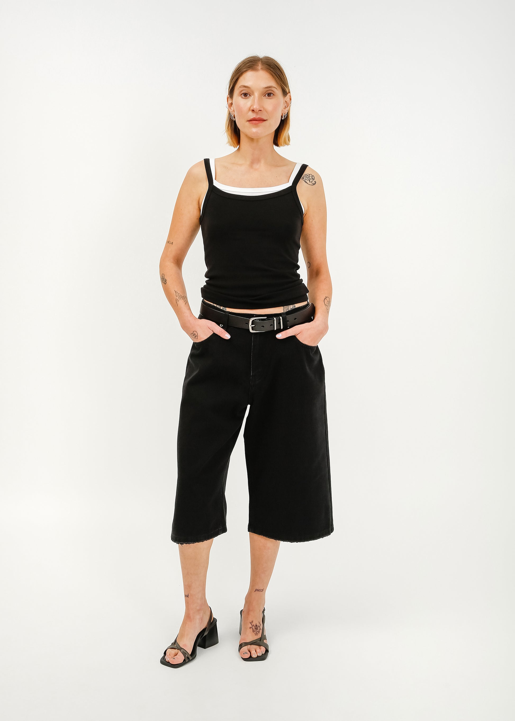Sullivan Denim Short / Black - 
Black (image 1)