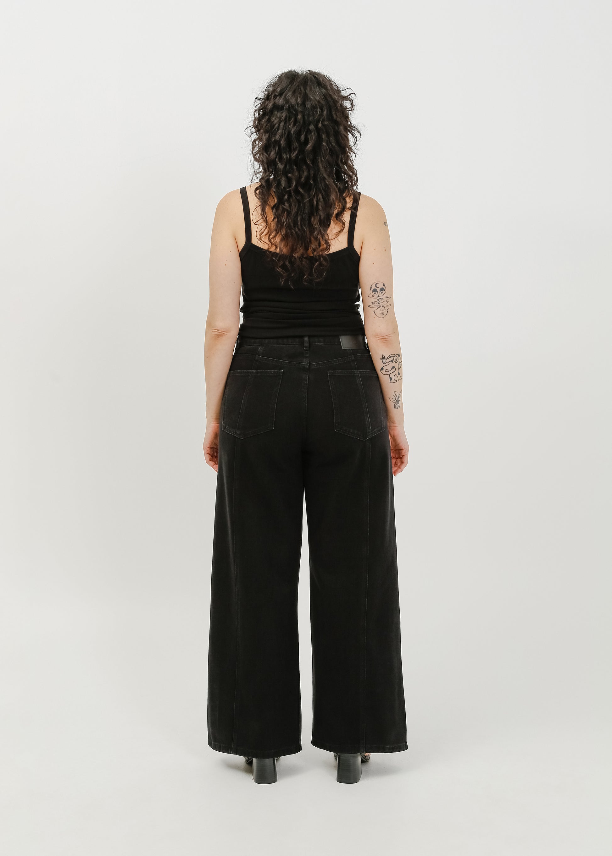 Buddy Jean / Black - 
Black (image 9)