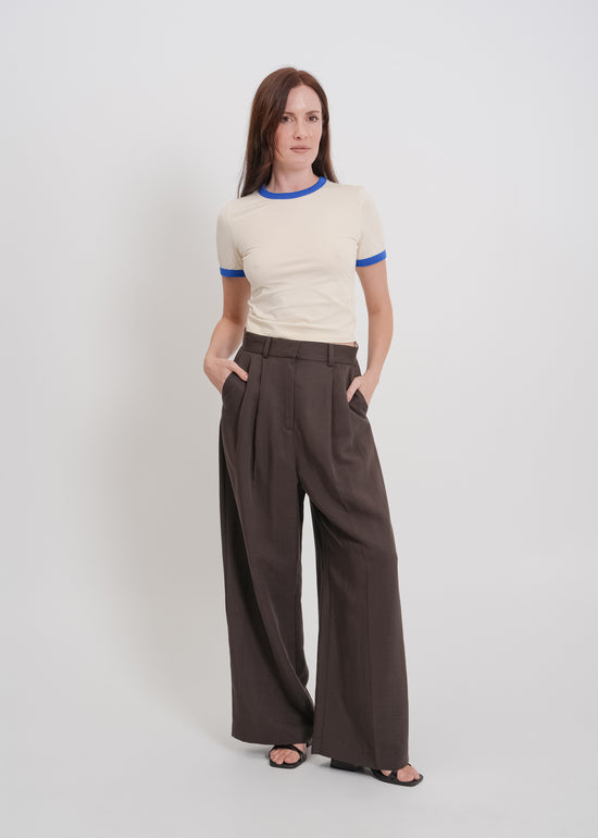 Aris Pant / Chocolate