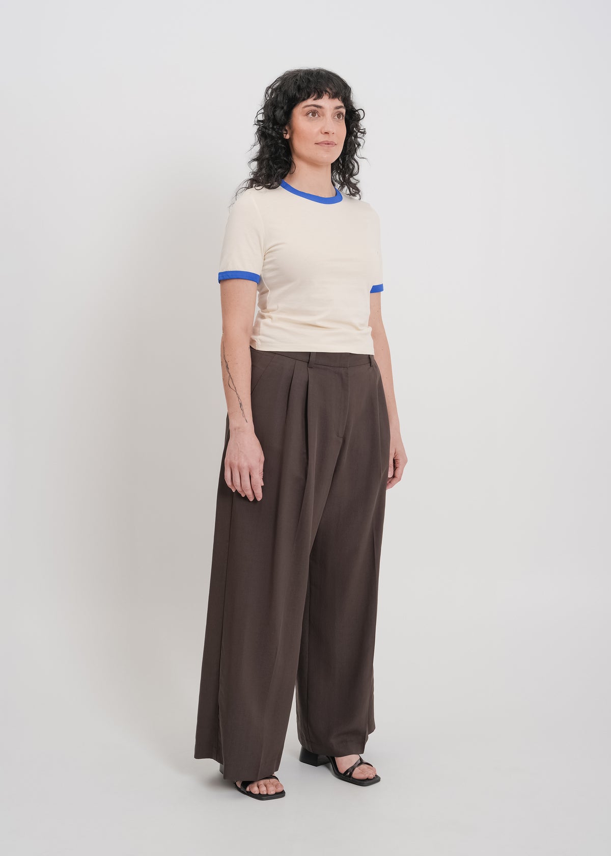 Aris Pant / Chocolate - 
Chocolate (image 8)