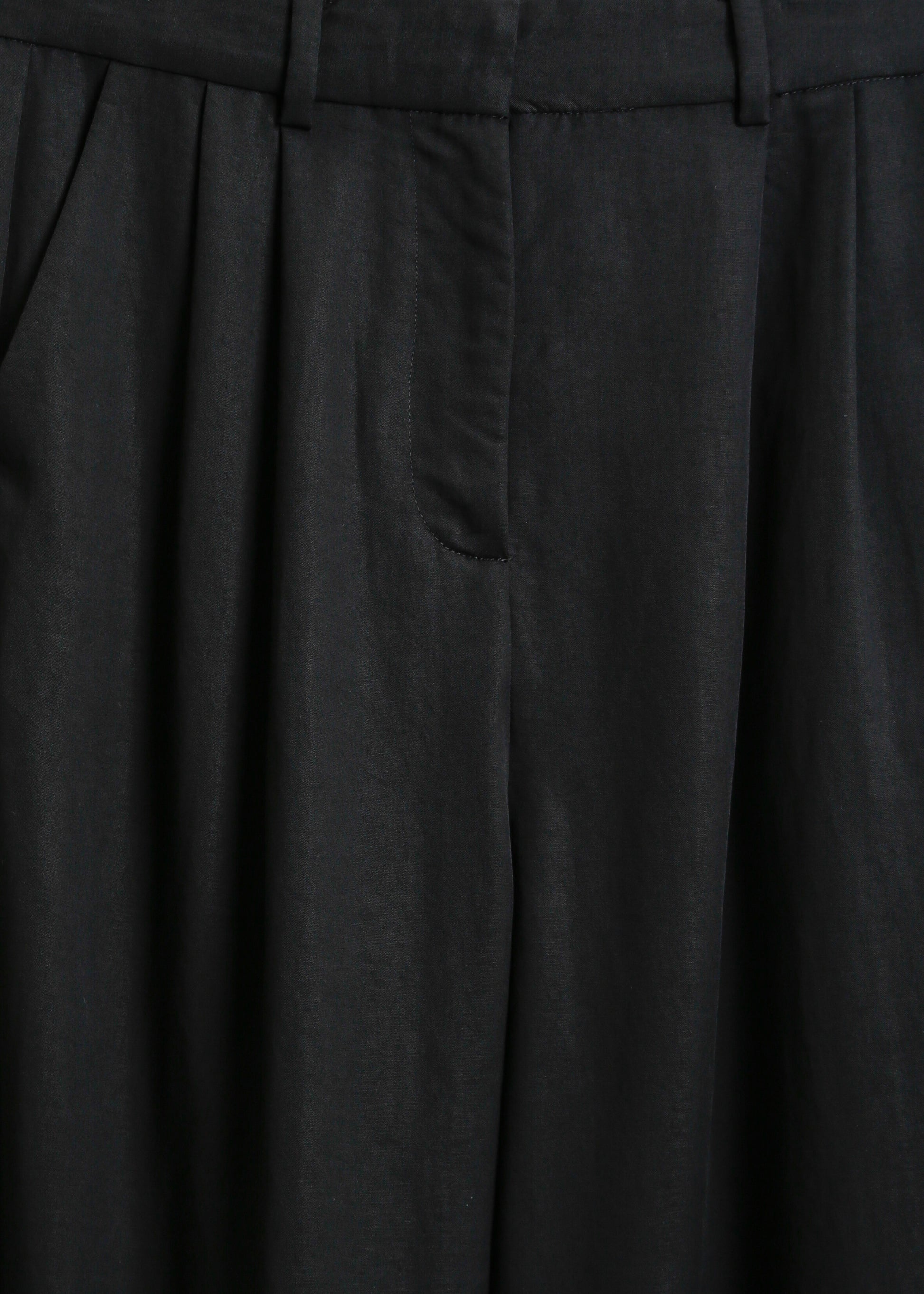 Aris Pant / Black - 
Black (image 11)