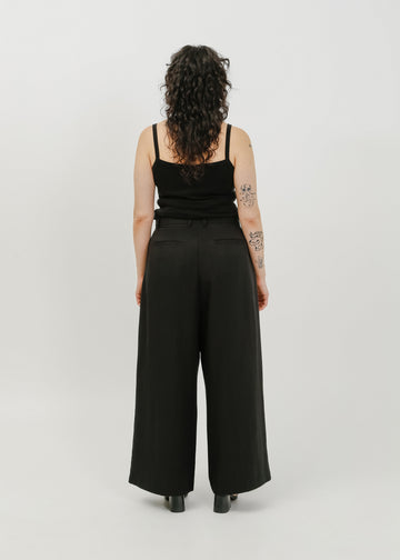 Aris Pant / Black
