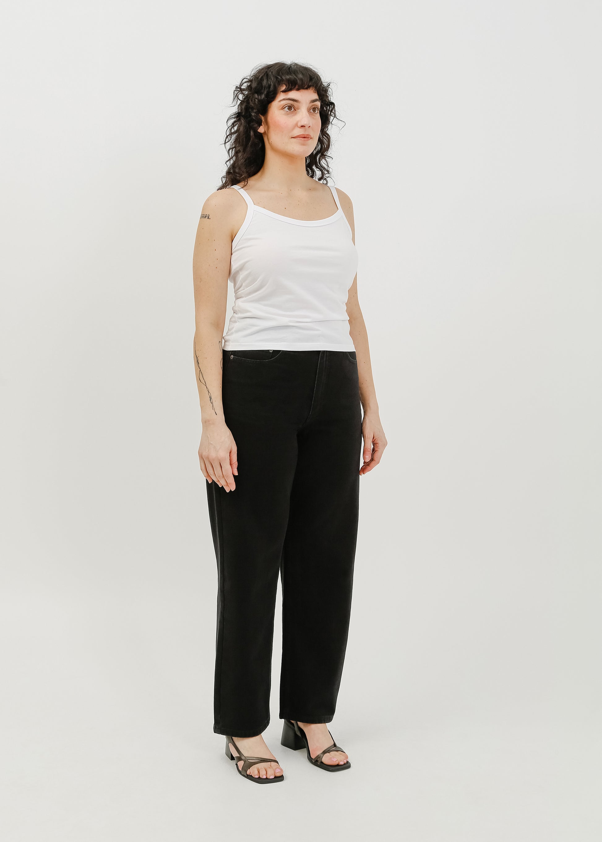 Goldie Jean Long / Black - 
Black (image 7)