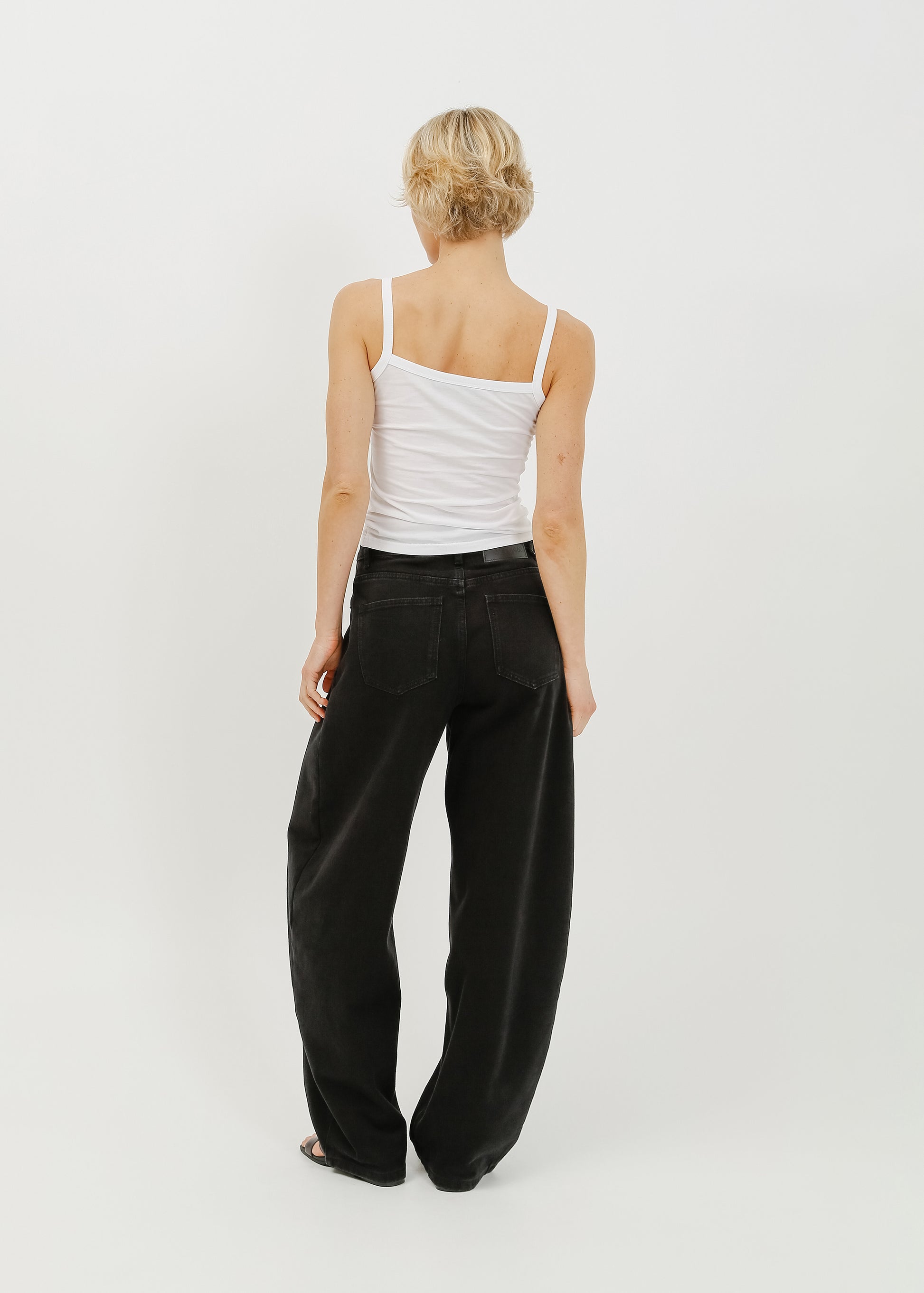 Essex Jean Long / Black - 
Black (image 4)