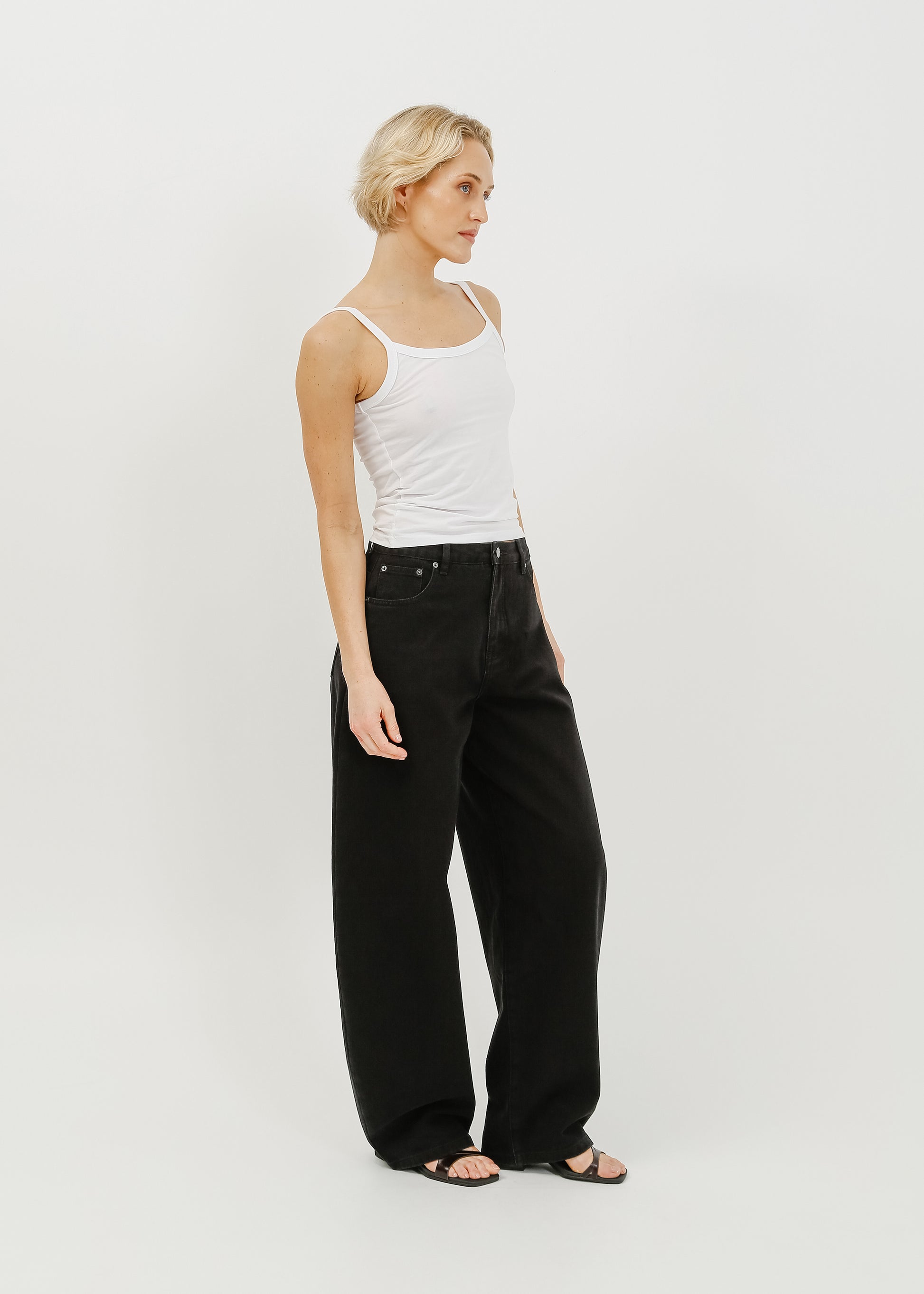 Essex Jean Long / Black - 
Black (image 2)