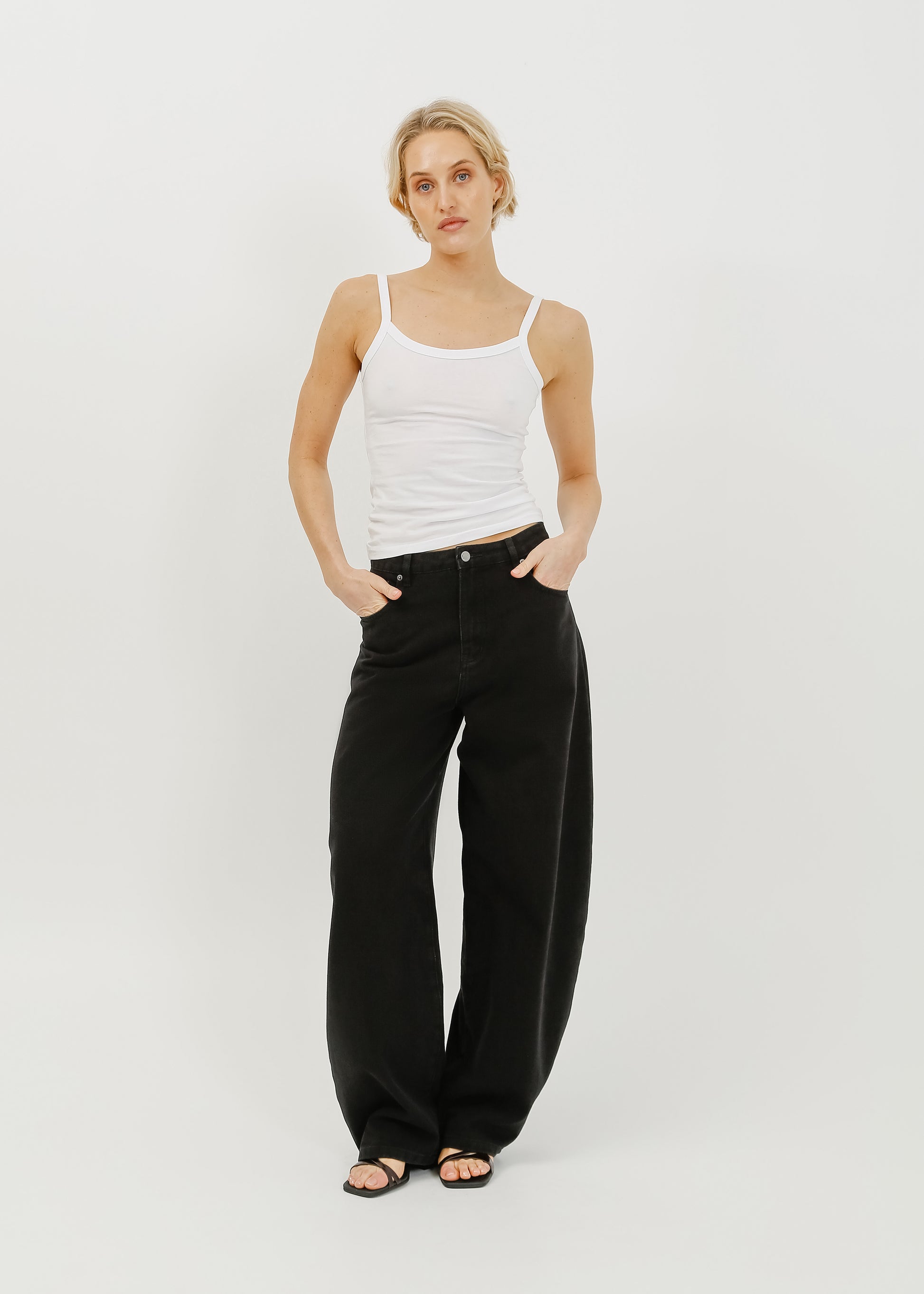 Essex Jean Long / Black - 
Black (image 5)