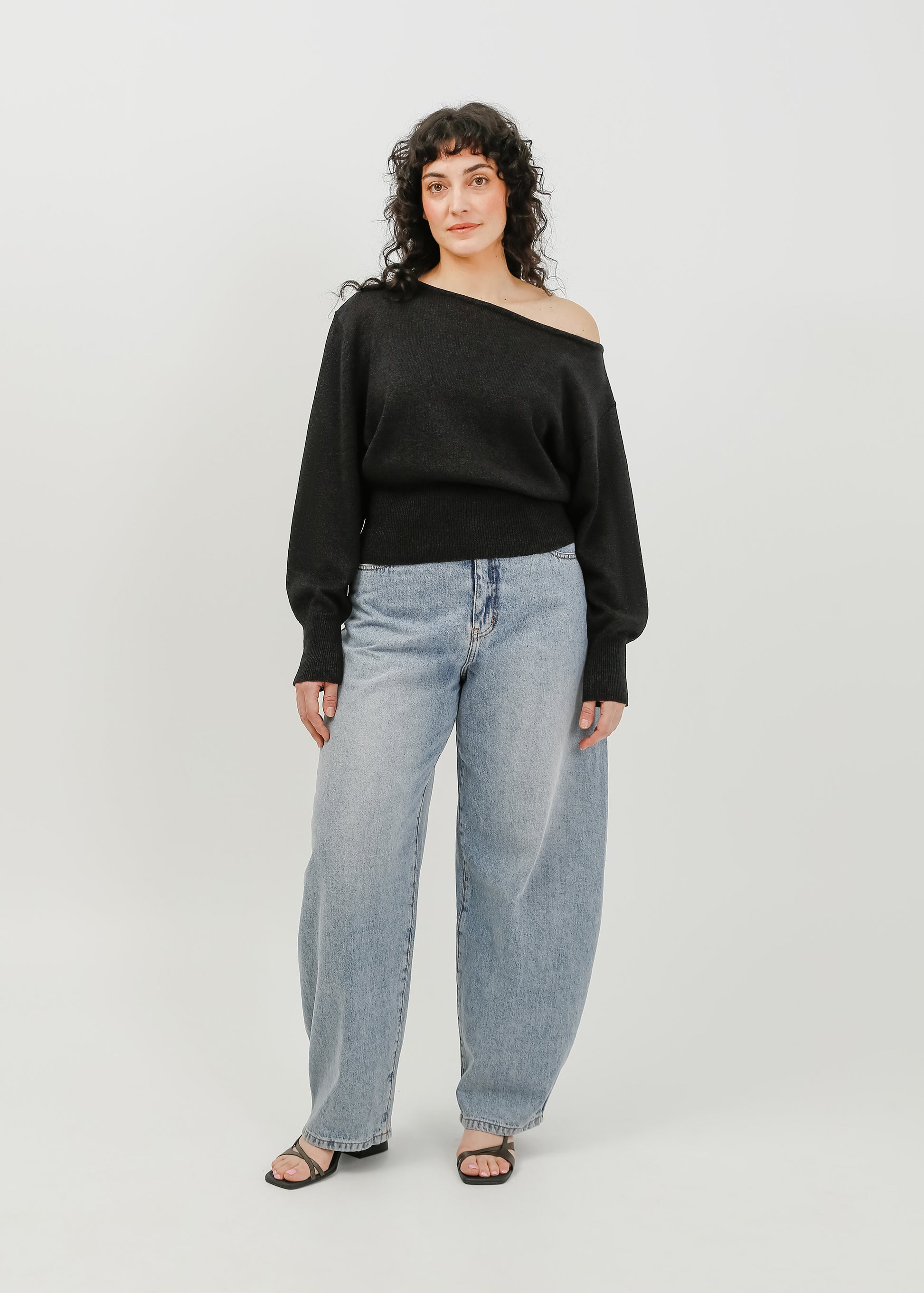 Essex Jean Long / Light Indigo - 
Light Indigo (image 10)
