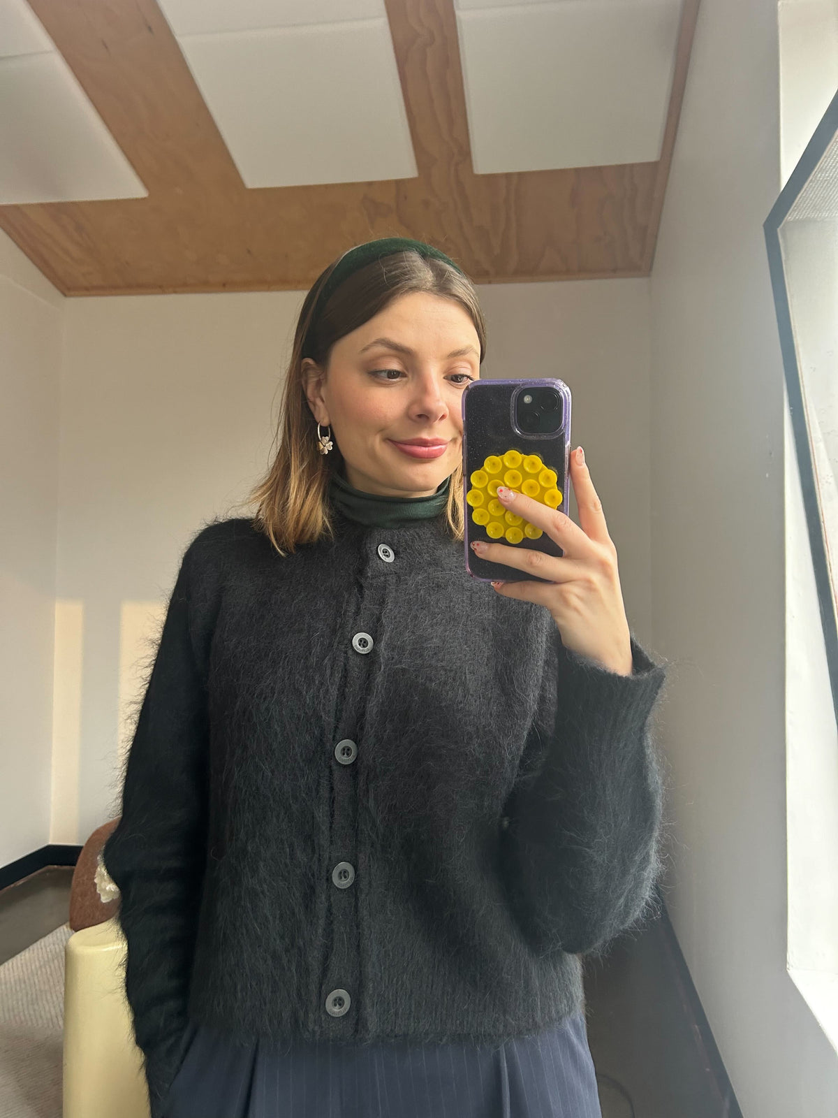 THE VOICES BEHIND THE BUZZ: ANNABELLE & RUBY – Alpha60