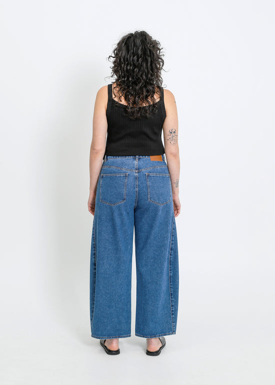 CHESTER JEAN / MEDIUM INDIGO