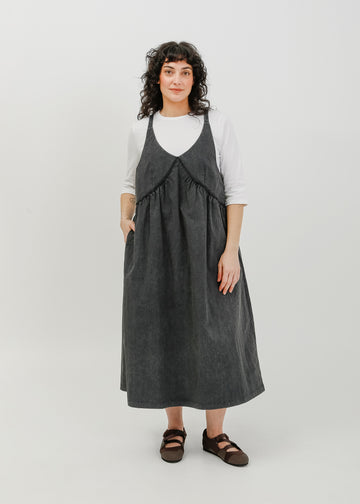 Roy Pinafore Dress / Washed Charcoal