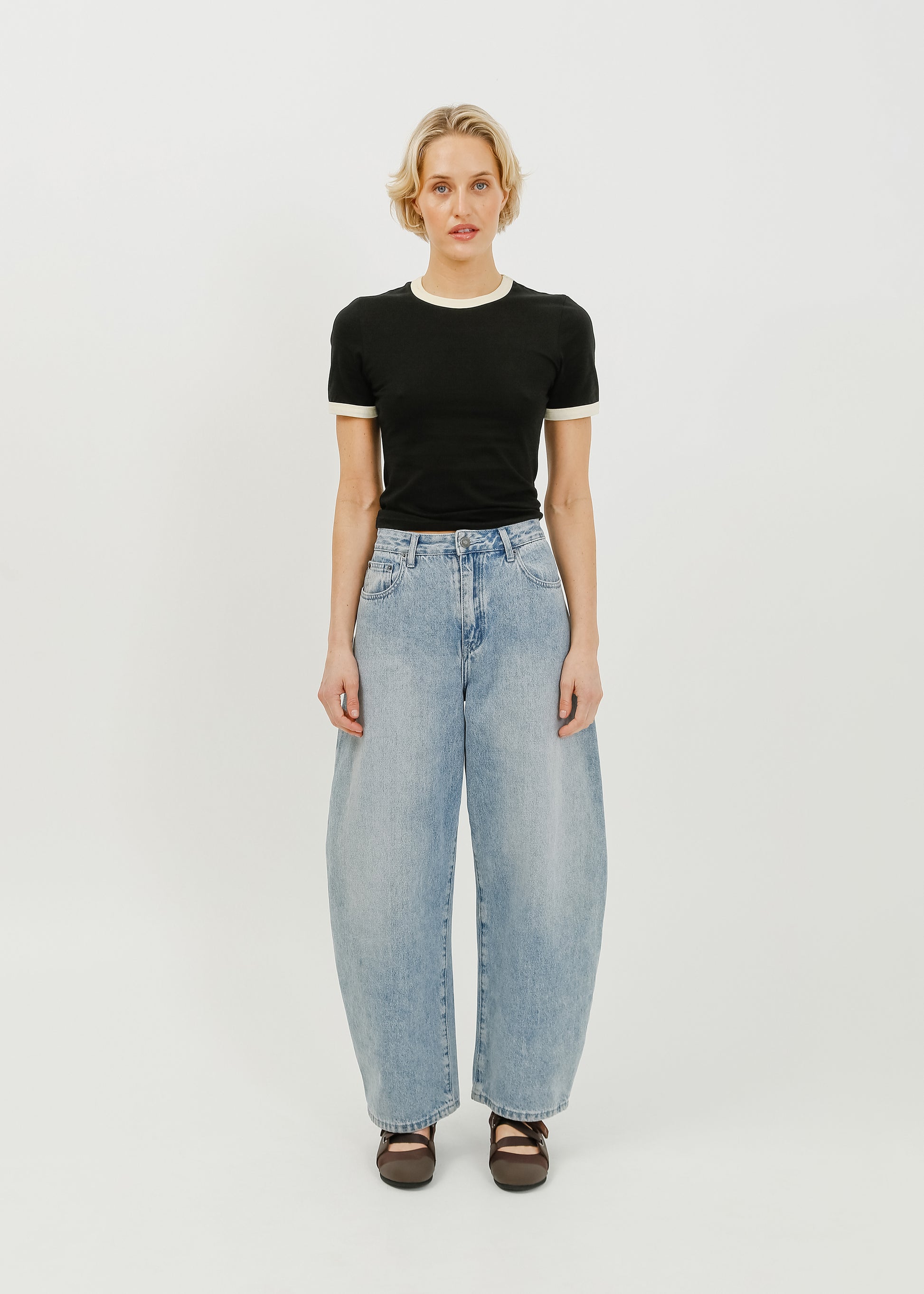 Essex Jean / Light Indigo - 
Light Indigo (image 1)