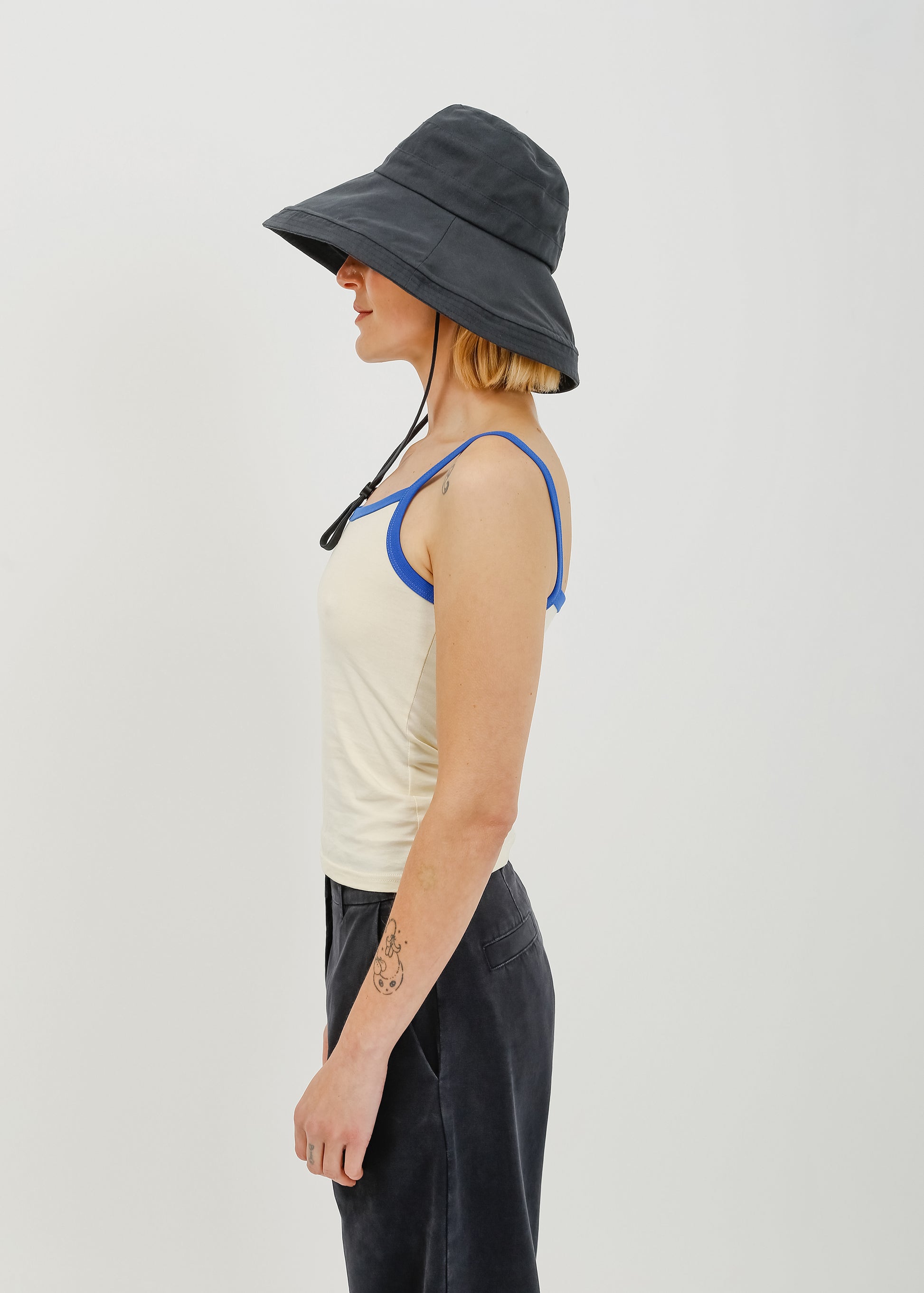 Saya Hat / Navy - 
BlackNavy (image 3)
