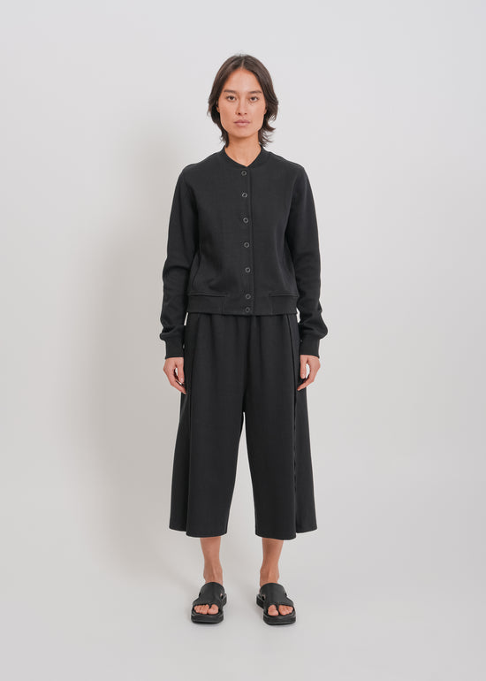 Base Bomber / Black